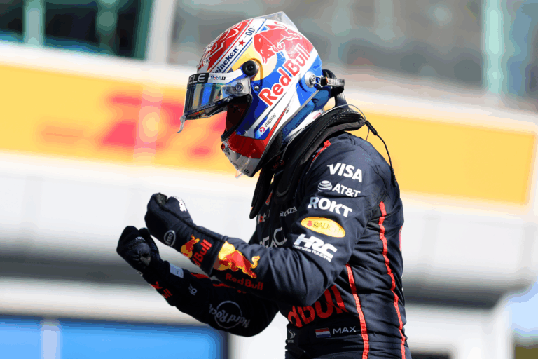 Verstappen kiénekelte a sajtot a McLarenek szájából az időmérőn